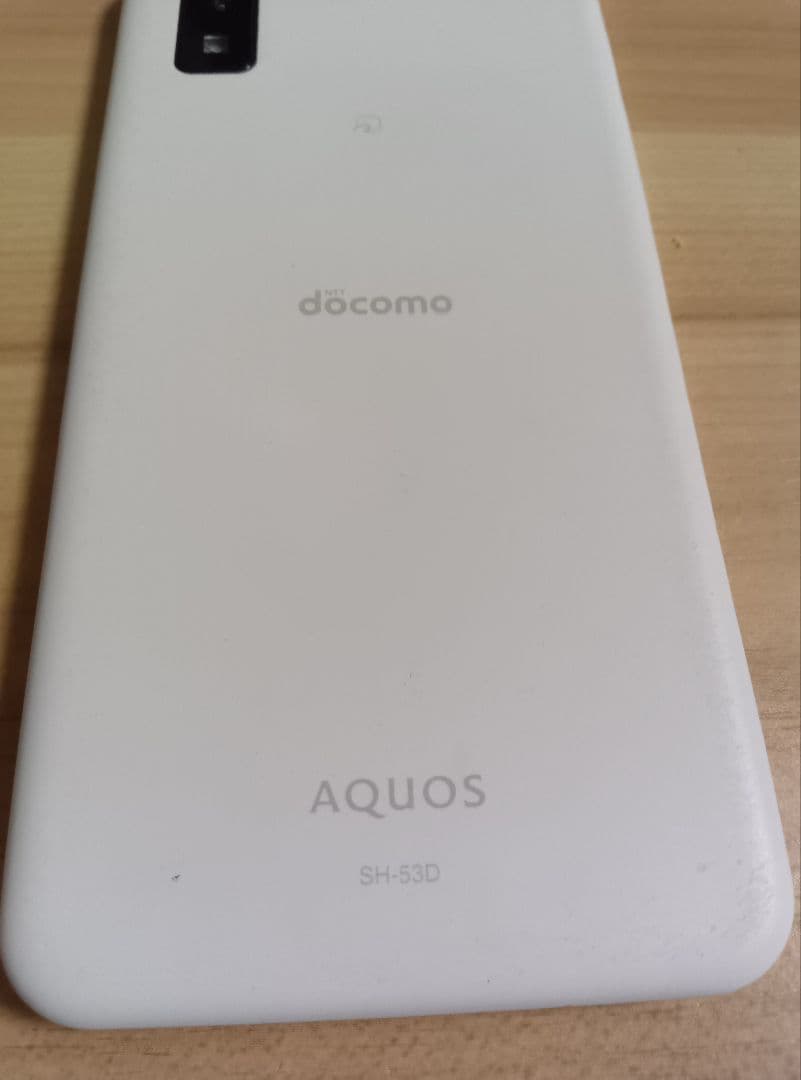AQUOS wish3 SH-53D ホワイト　docomo版 SIMフリー