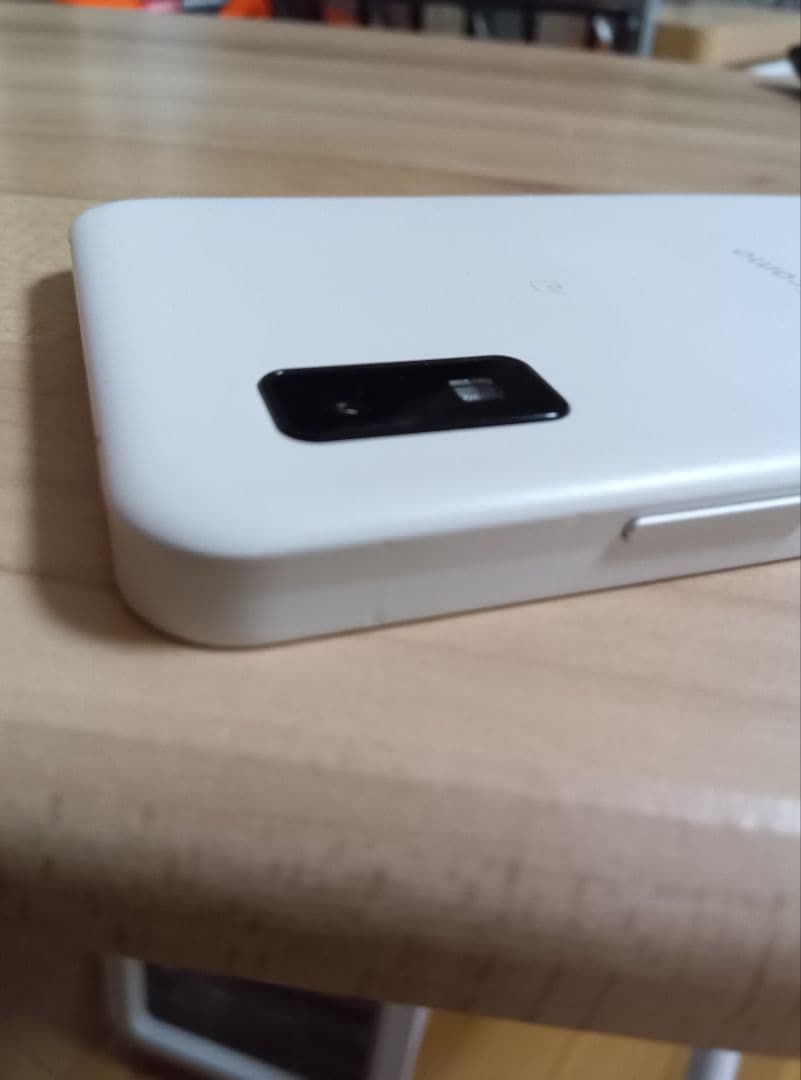 AQUOS wish3 SH-53D ホワイト　docomo版 SIMフリー