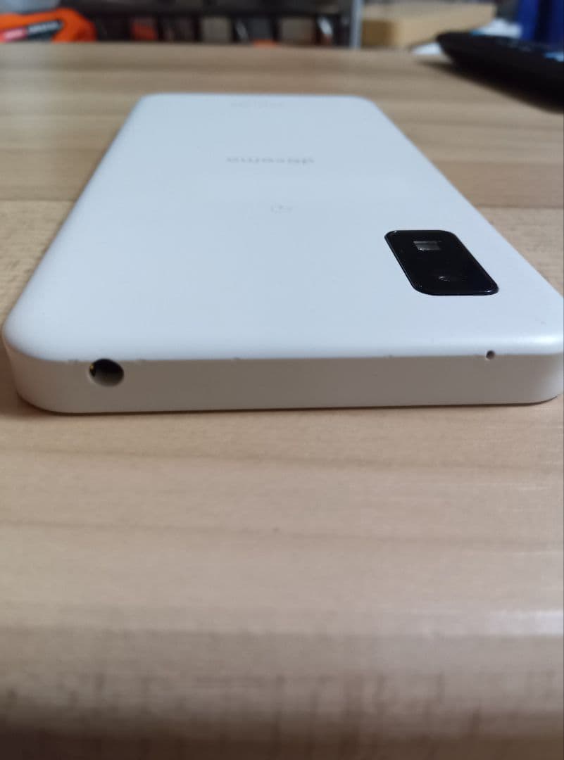 AQUOS wish3 SH-53D ホワイト　docomo版 SIMフリー