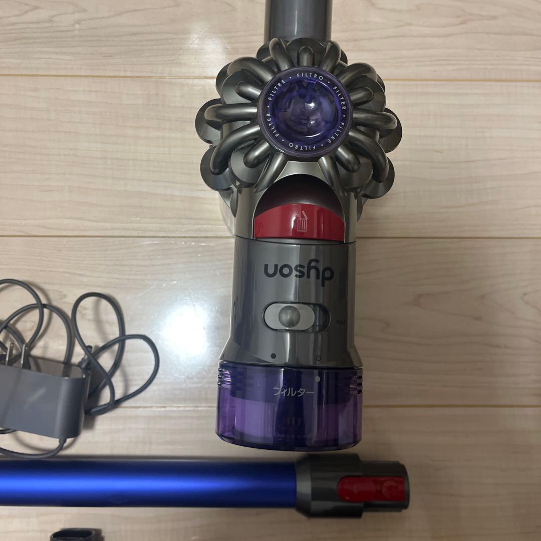 ⑤ すぐ使える！動作品！dysonダイソンコードレスクリーナー純正SV10K