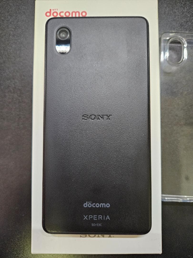 Xperia Ace III SIMフリー + ケース docomo版