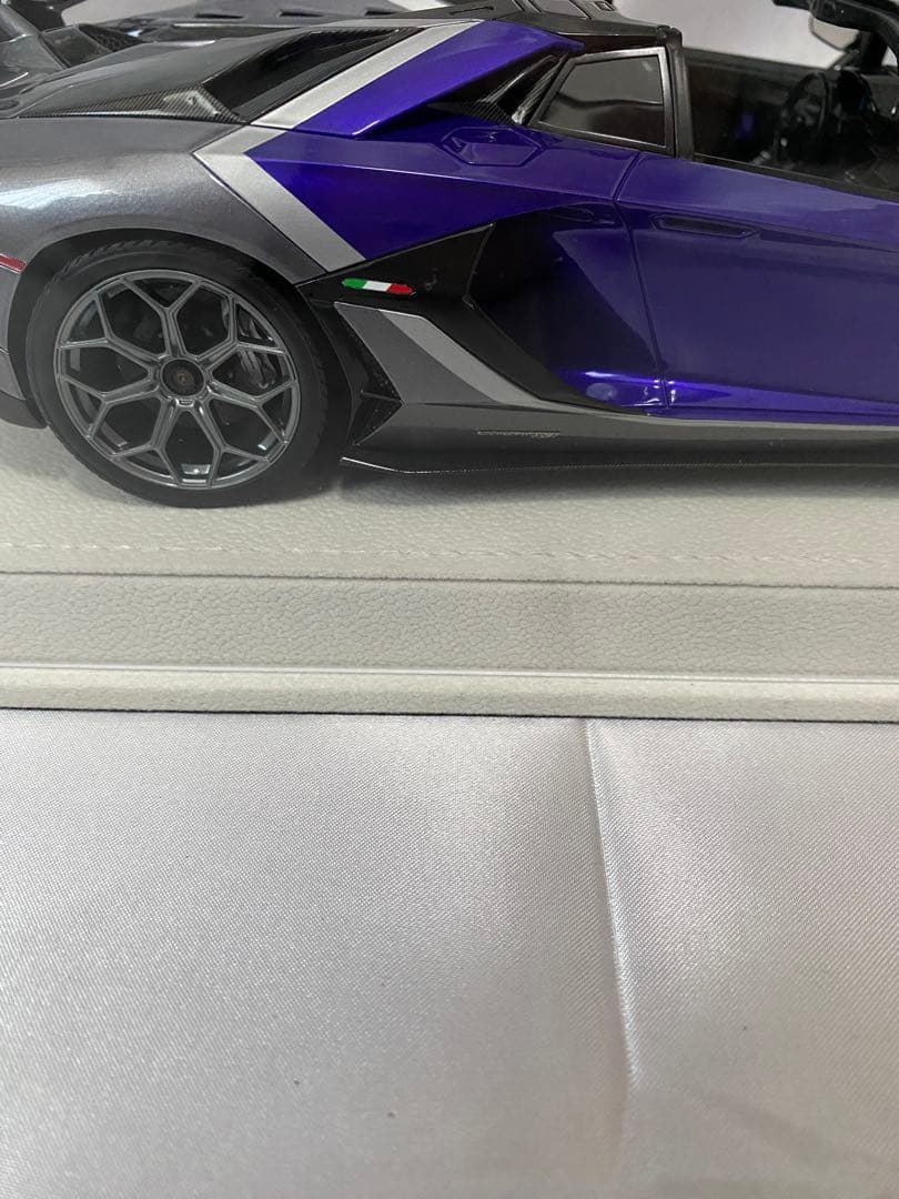 【限定セール中】Makeup 1/18 アヴェンタドール SVJ 限定4/100