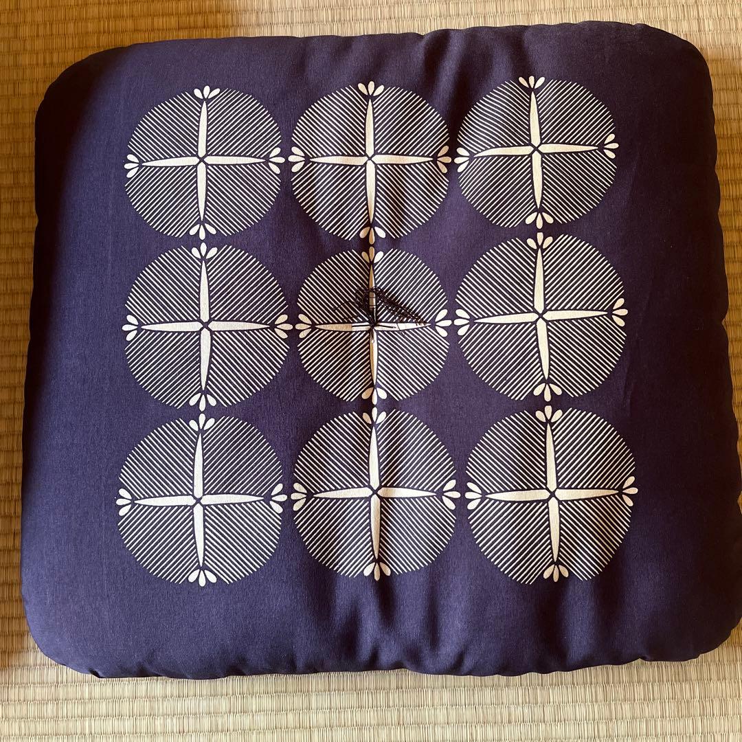 色違い古典柄座布団5枚セット 絹100%