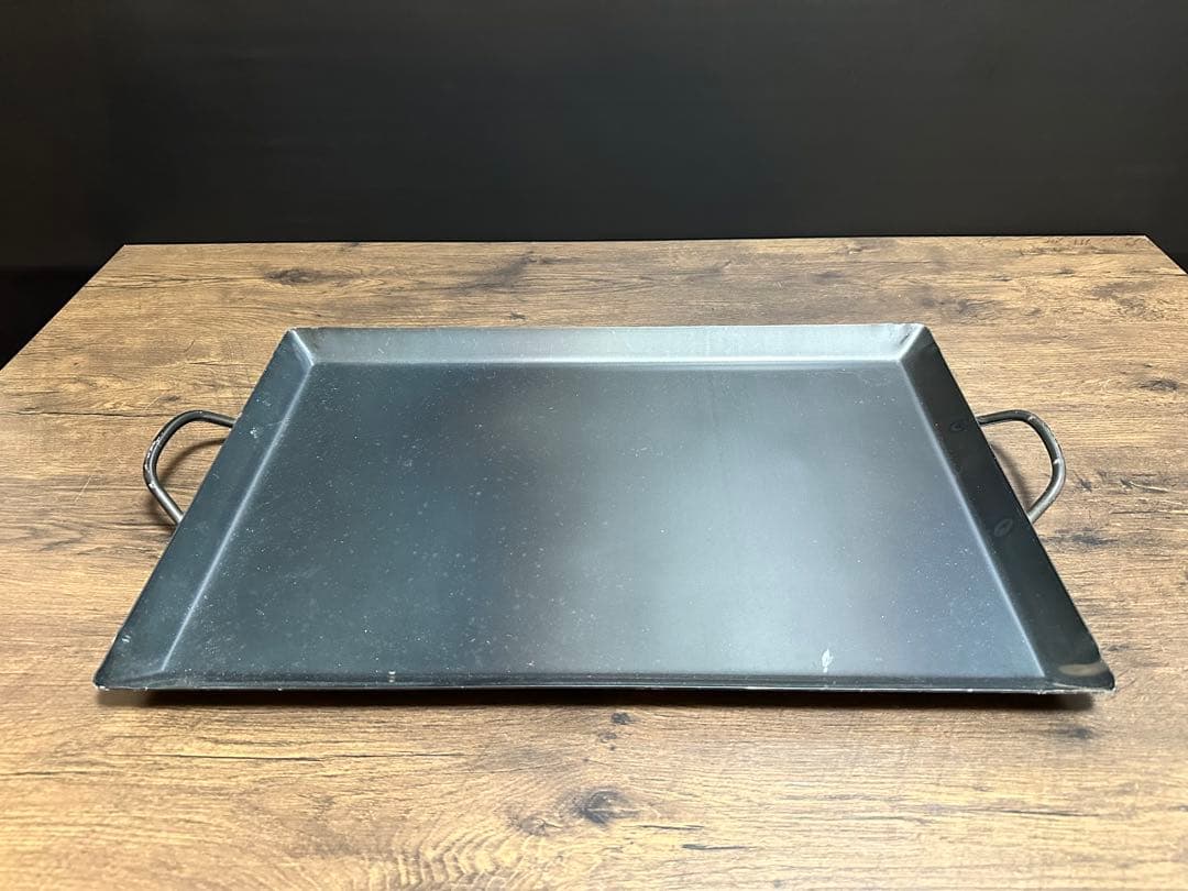 鉄板　大サイズ　66.5cm x 40cm 網　２枚