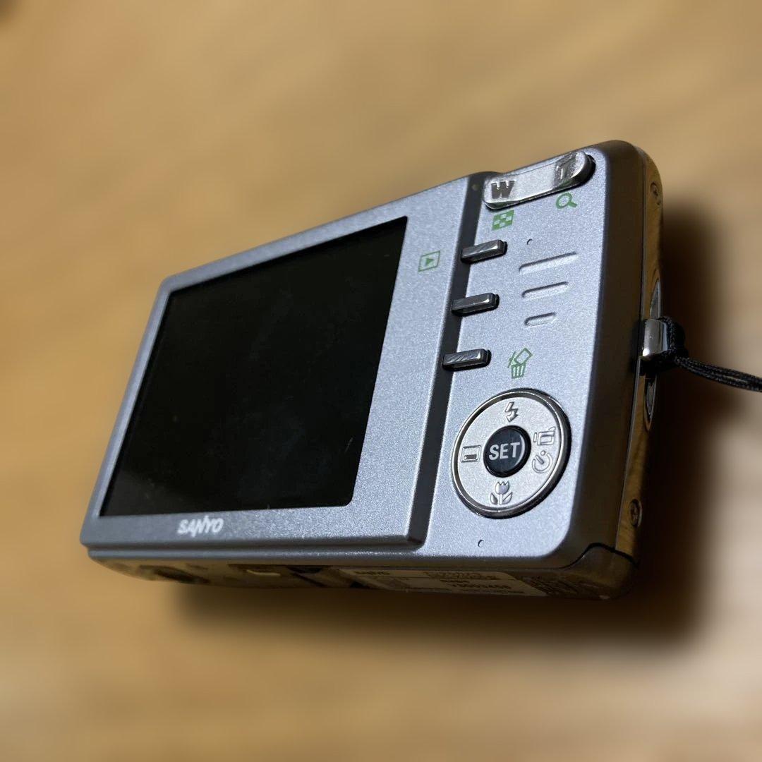 SANYO DSC-X1250 12メガピクセルデジタルカメラ