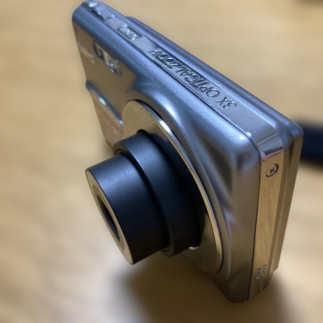 SANYO DSC-X1250 12メガピクセルデジタルカメラ