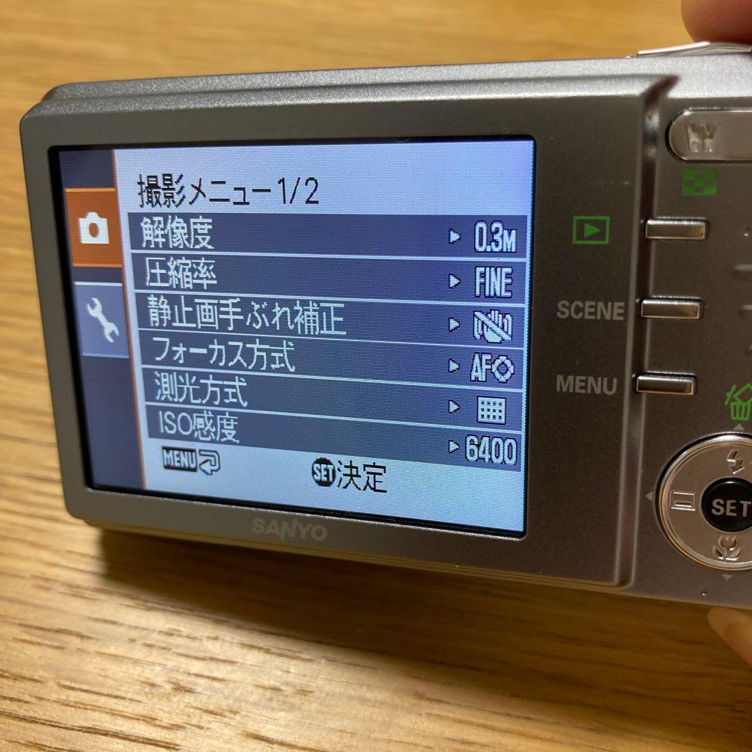 SANYO DSC-X1250 12メガピクセルデジタルカメラ