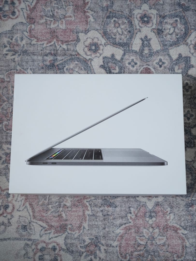 【美品ジャンク】macbook pro 15インチ　2016