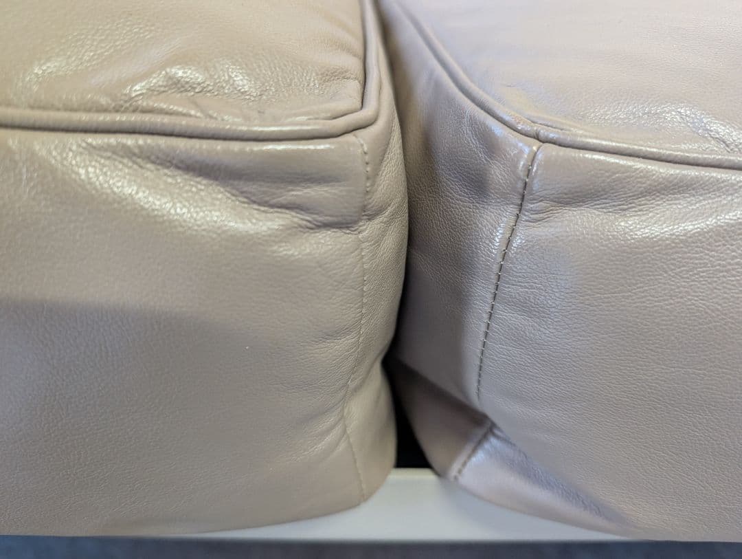 カッシーナ　コルビジェ　シャルロットペリアン　ピエールジャンヌレ　Cassina