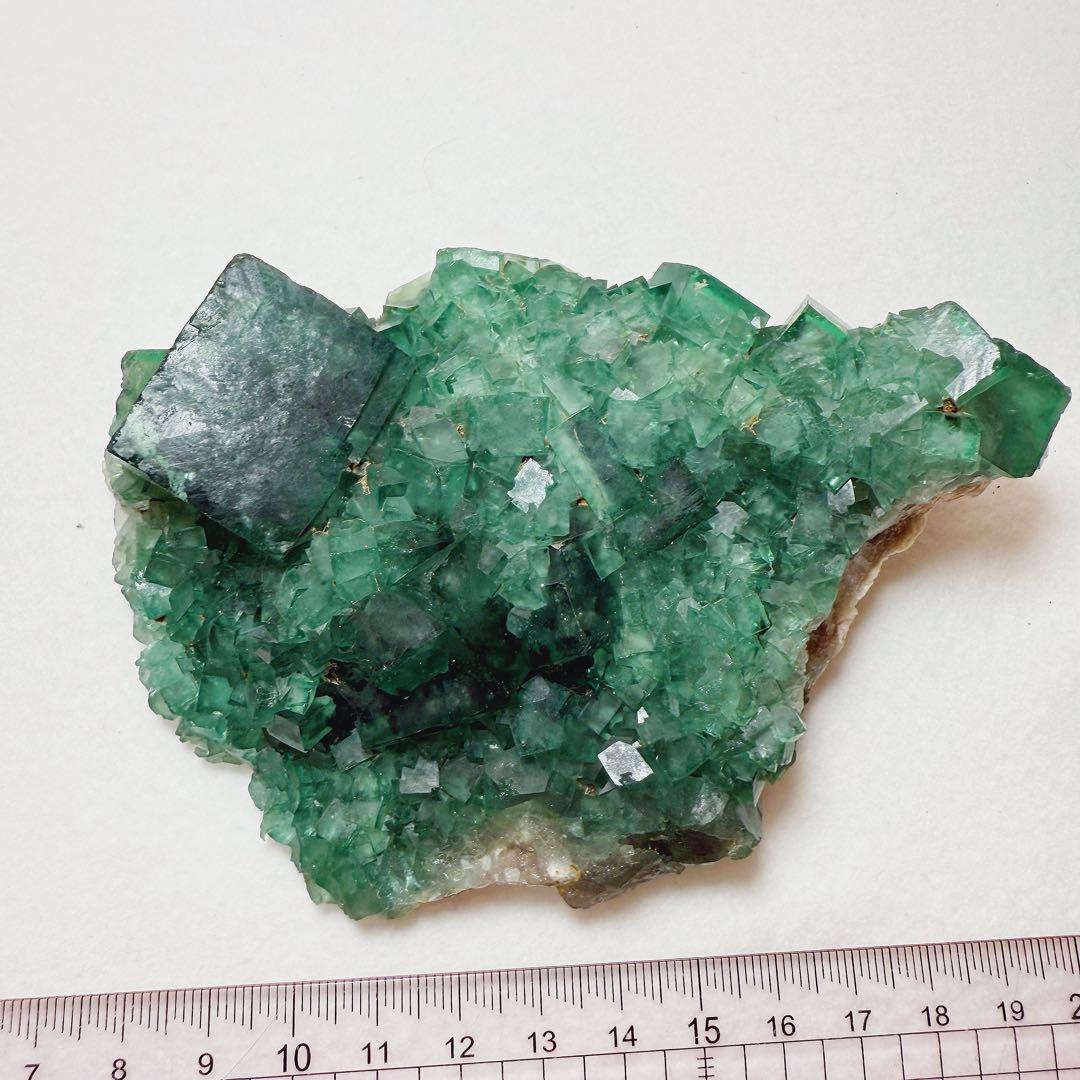 グリーンフローライトクラスター 314g 強蛍光　蛍石 原石　自然石③