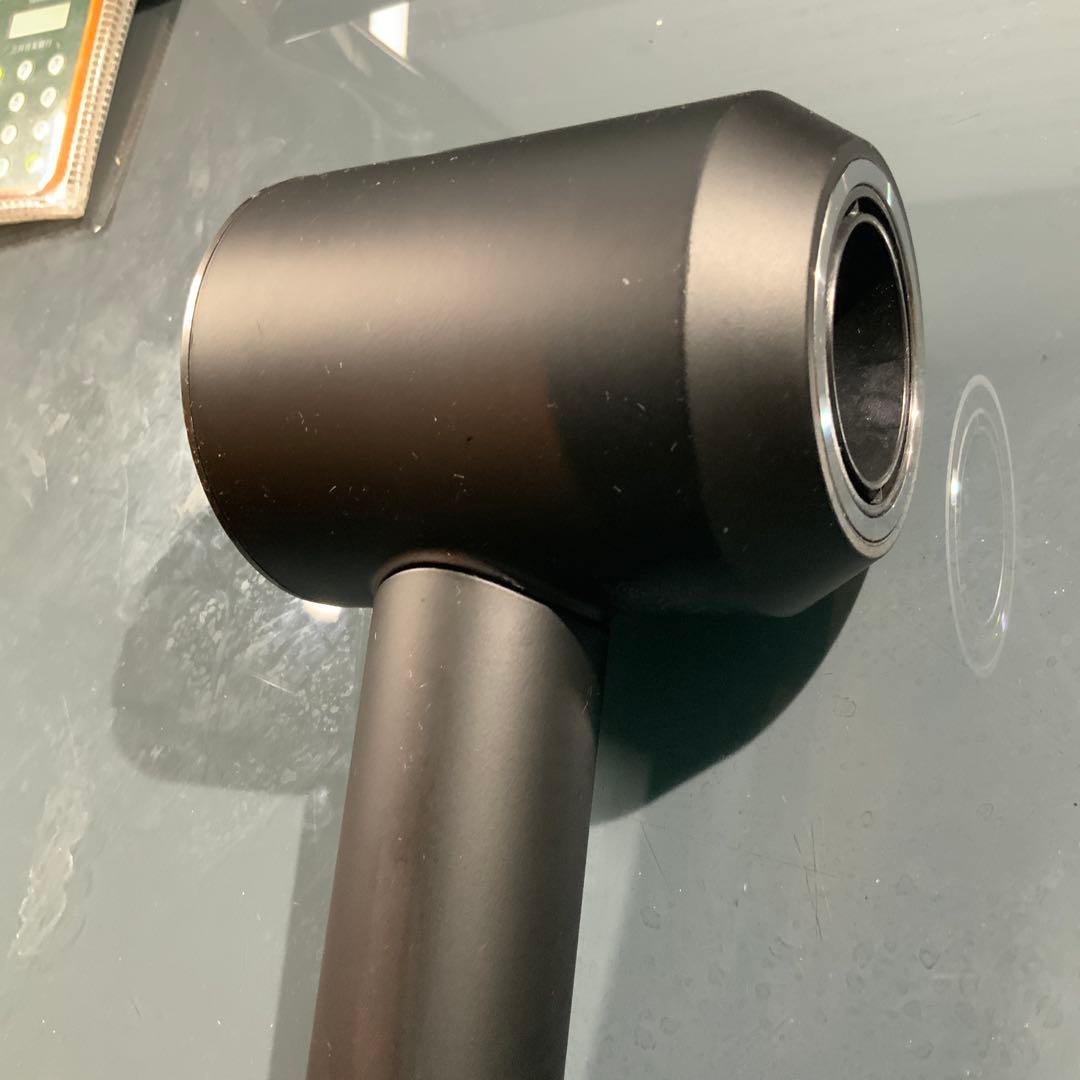 Dyson ヘアドライヤー 黒