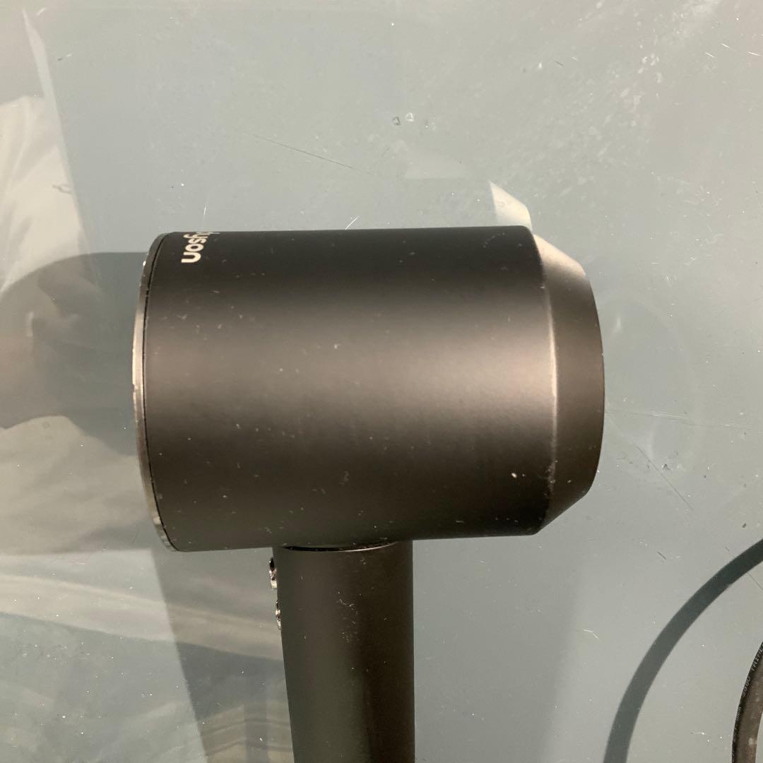 Dyson ヘアドライヤー 黒