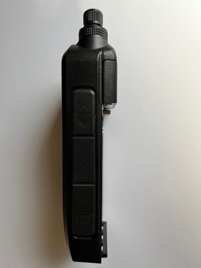 アイコム　VHF/UHFハンディ機　ID-52