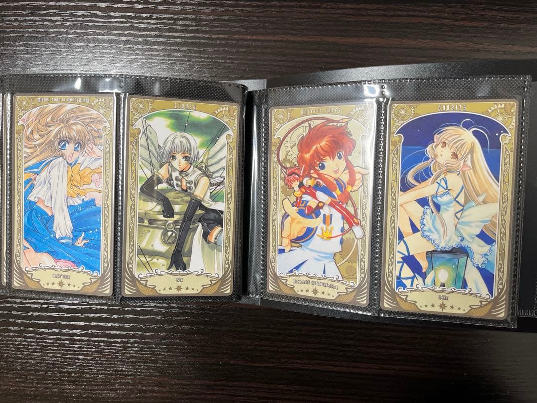 CLAMP展 アルカナカード 全種類 収納ファイル +おまけ シール チケット