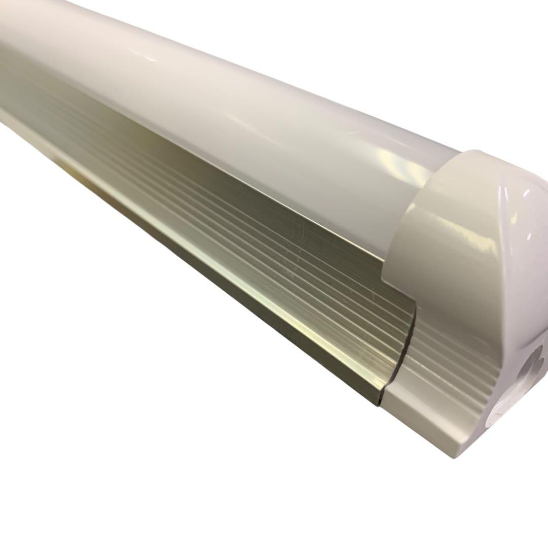 【開封・未使用】工事不要 LED直管蛍光灯 器具一体式 18W 40W形 10本