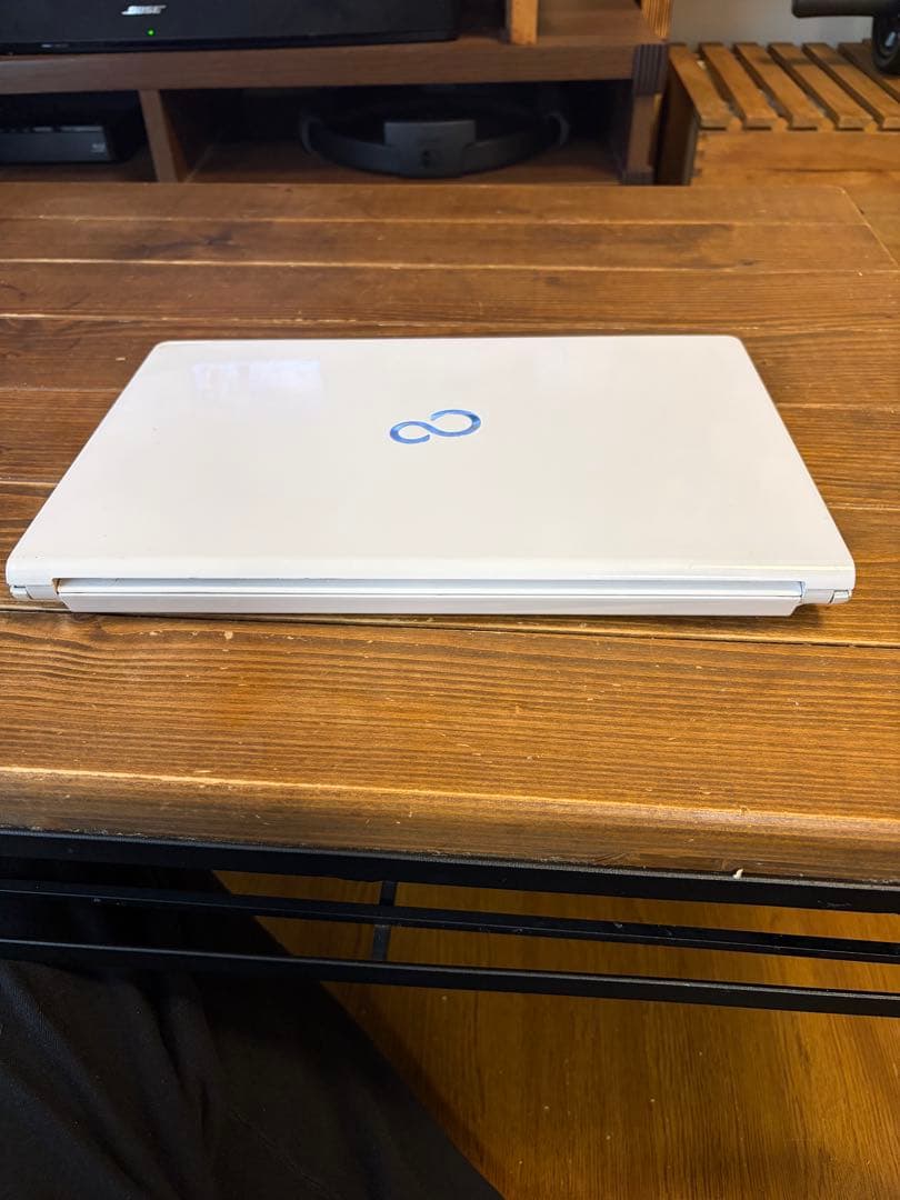 富士通　LIFEBOOK SH90/P
