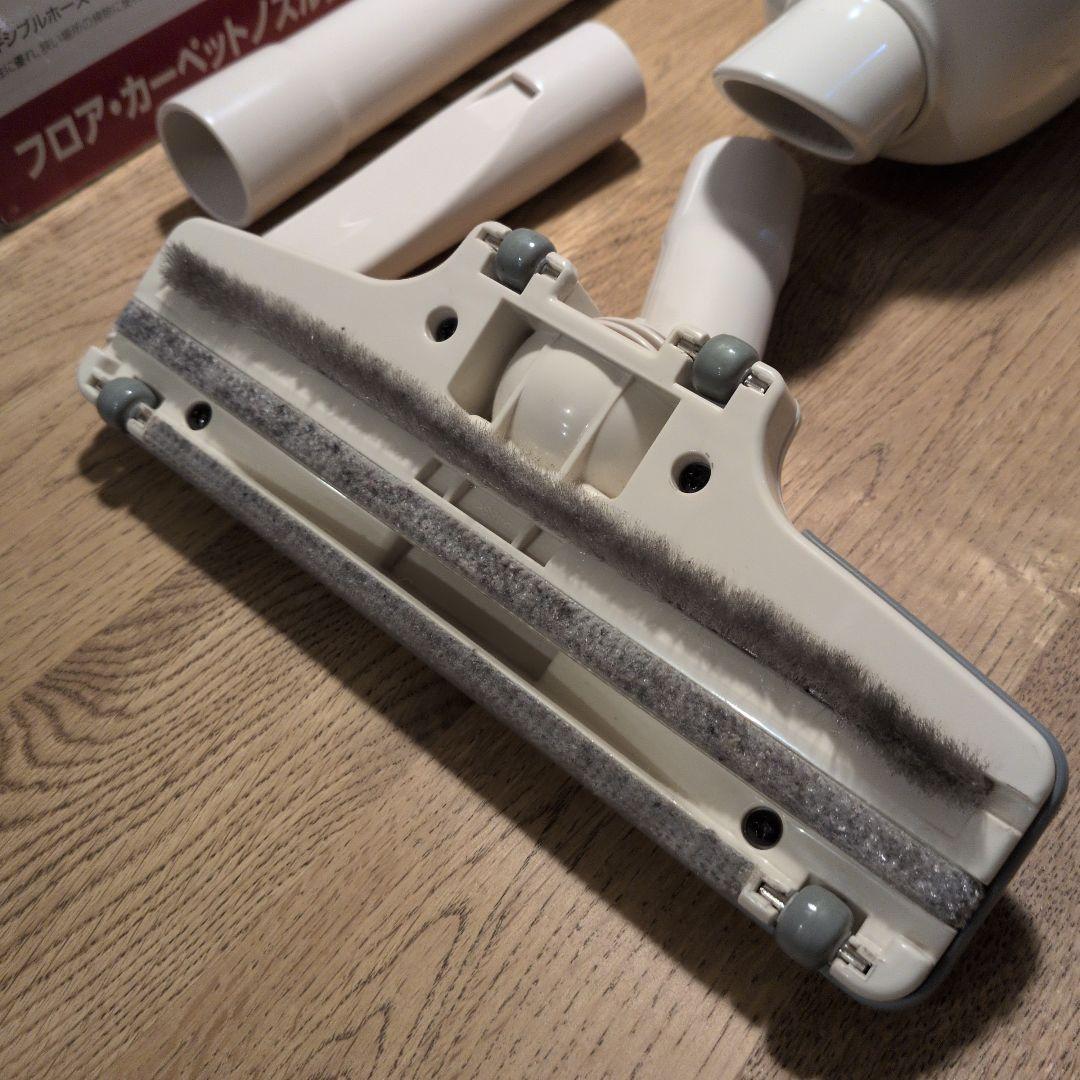 Makita CL105DWNI コードレスクリーナー・Towerスタンドセット