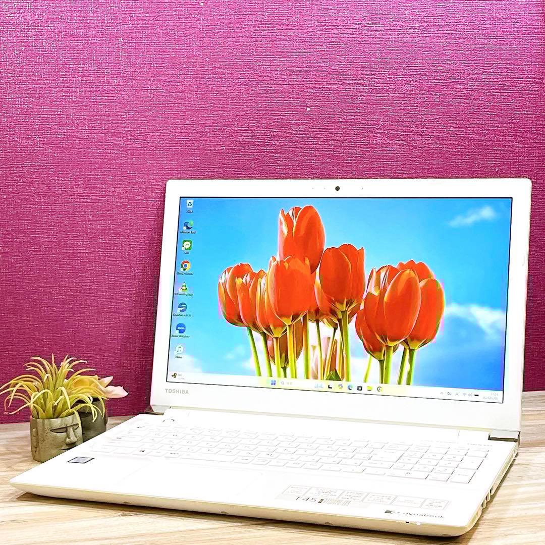 dynabook 第8世代Core i3 HDD1TB 8GB Win11