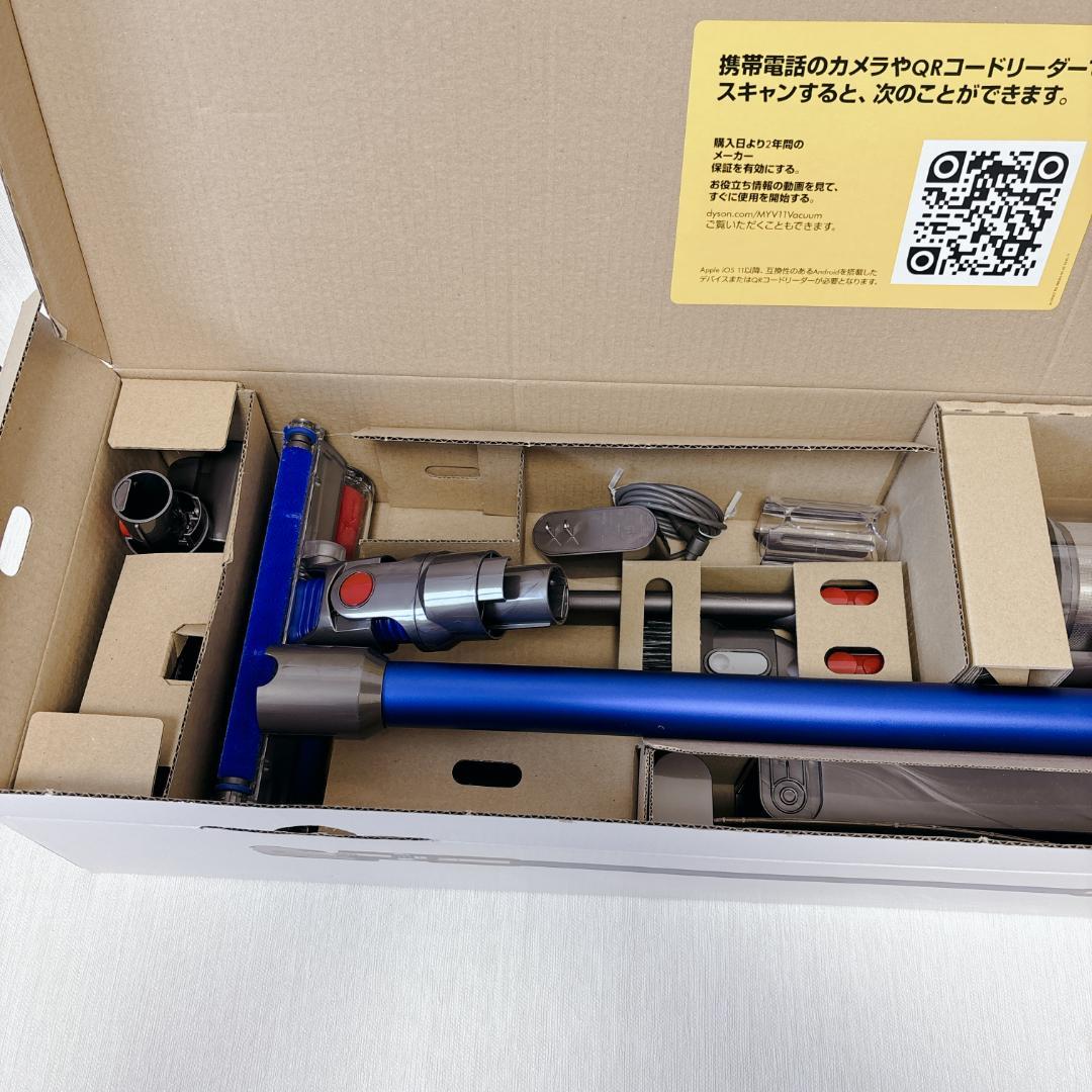 【極美品・未使用級】Dyson V11 Fluffy SV14 ダイソン