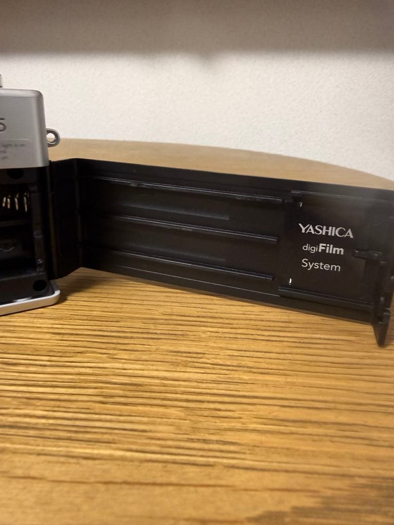 YASHICA ヤシカ Y35 digiFilm デジフィルム カメラ