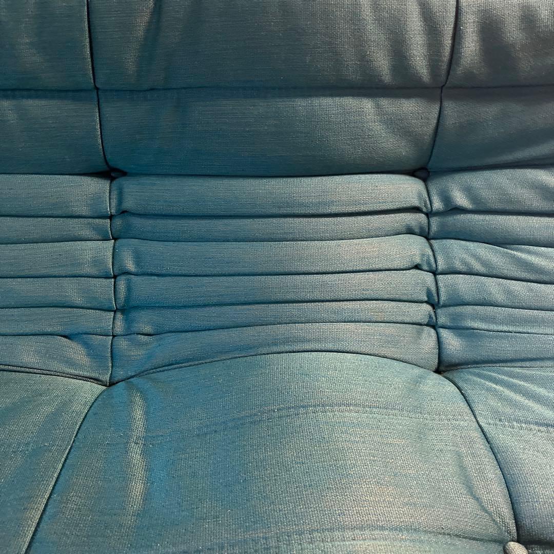 Ligne Roset ターコイズソファ