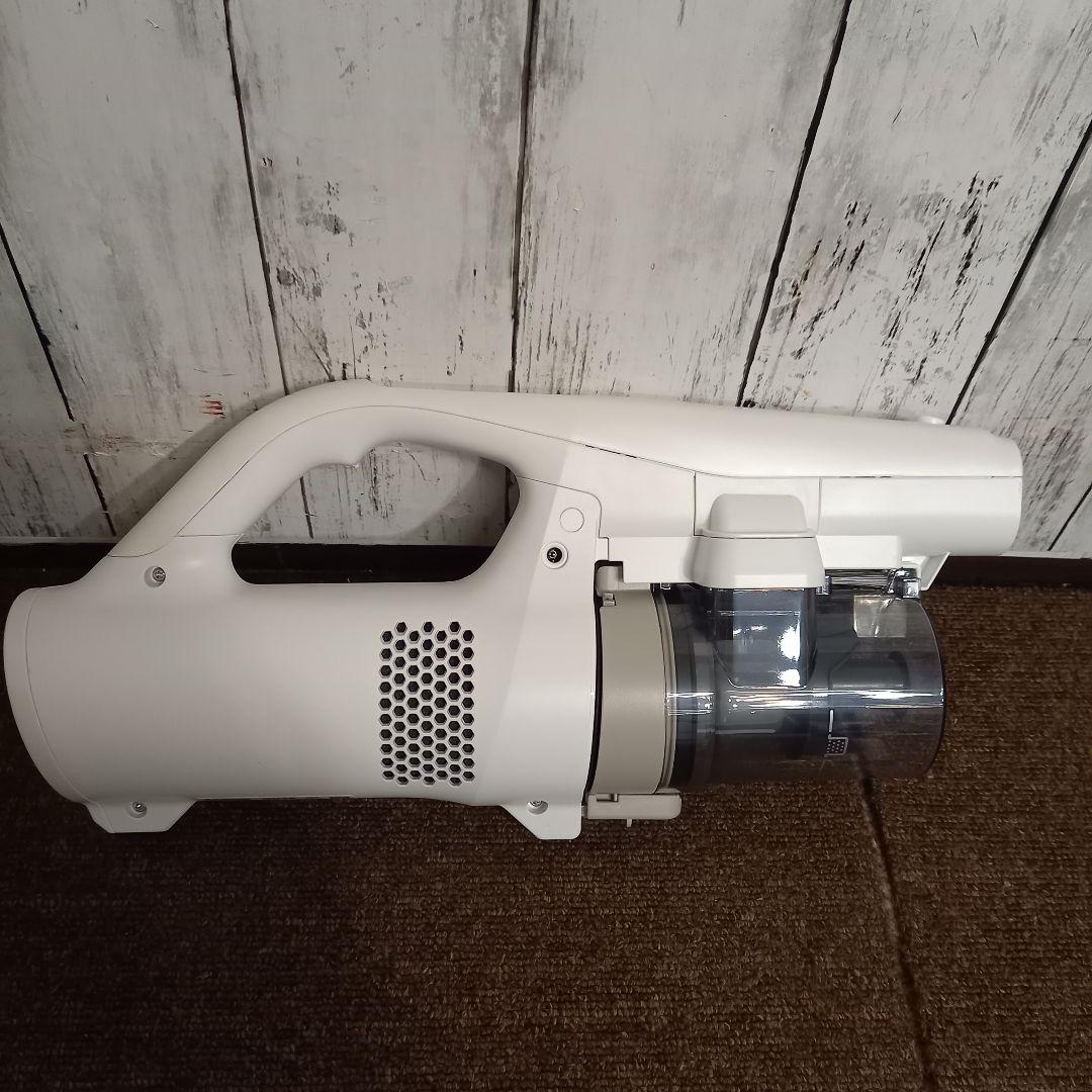 【極美品】2024年製品 パナソニック 掃除機 MC-SB32J-W 充電式