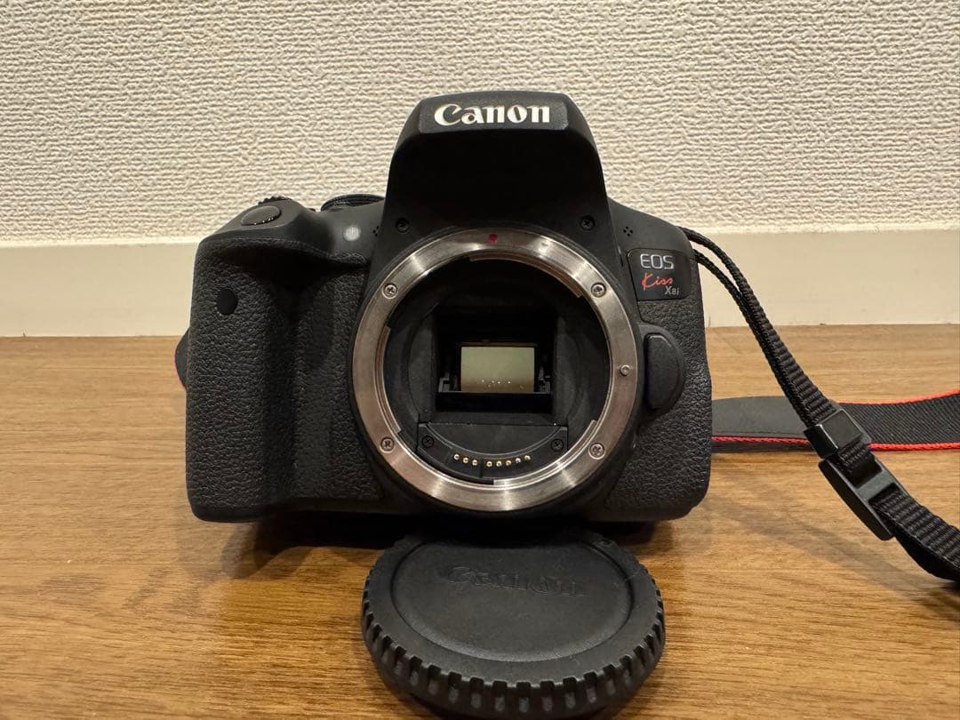 Canon EOSKissX8i ダブルズームキット
