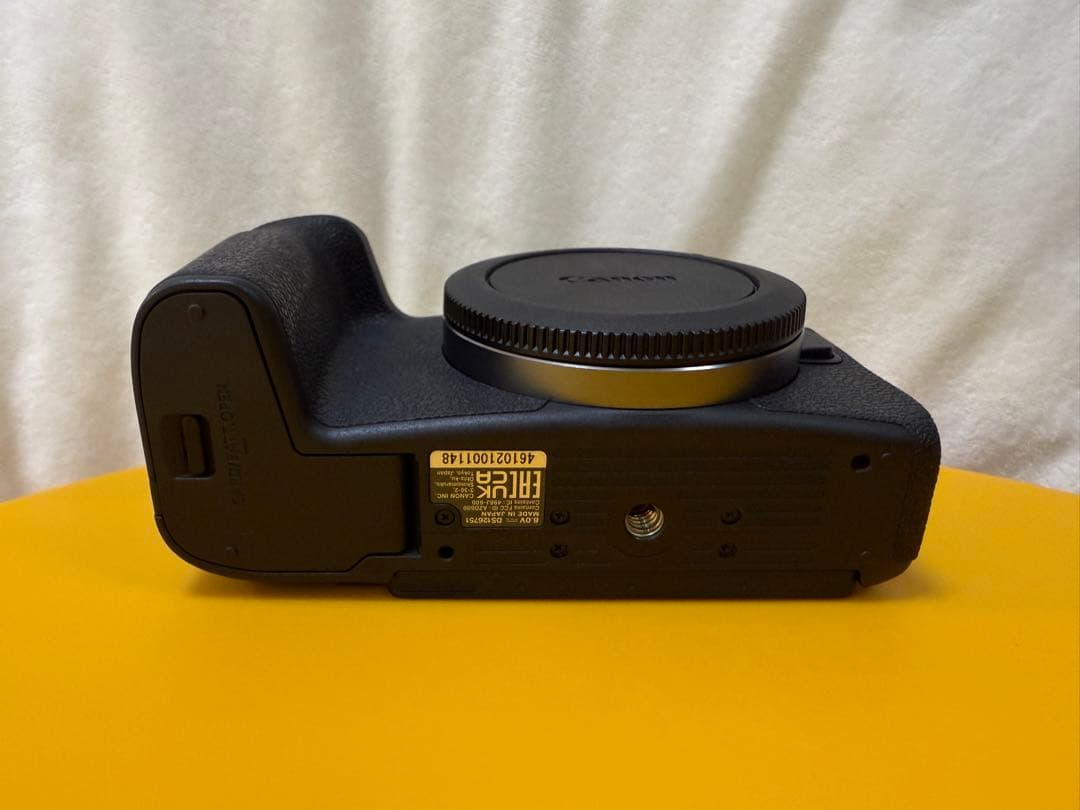 美品Canon EOS RP フルサイズミラーレス一眼