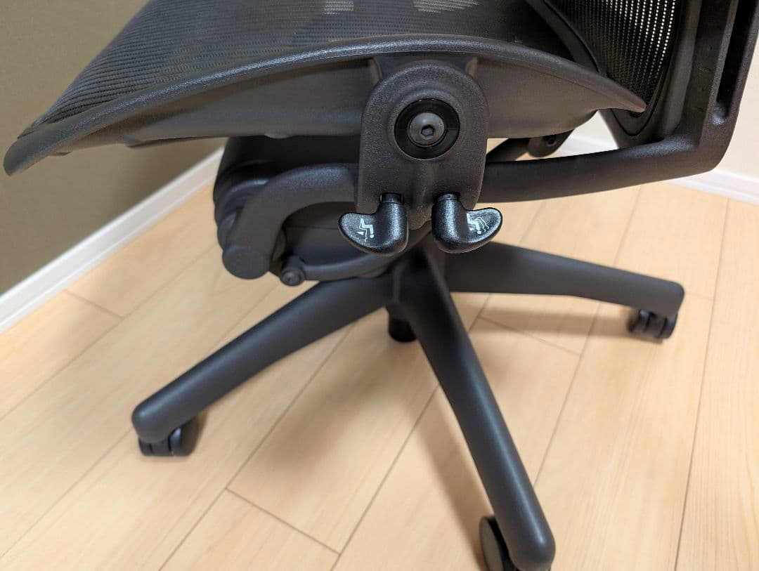 【バ・ロンさま】ハーマンミラー アーロンチェア Bサイズ フル装備