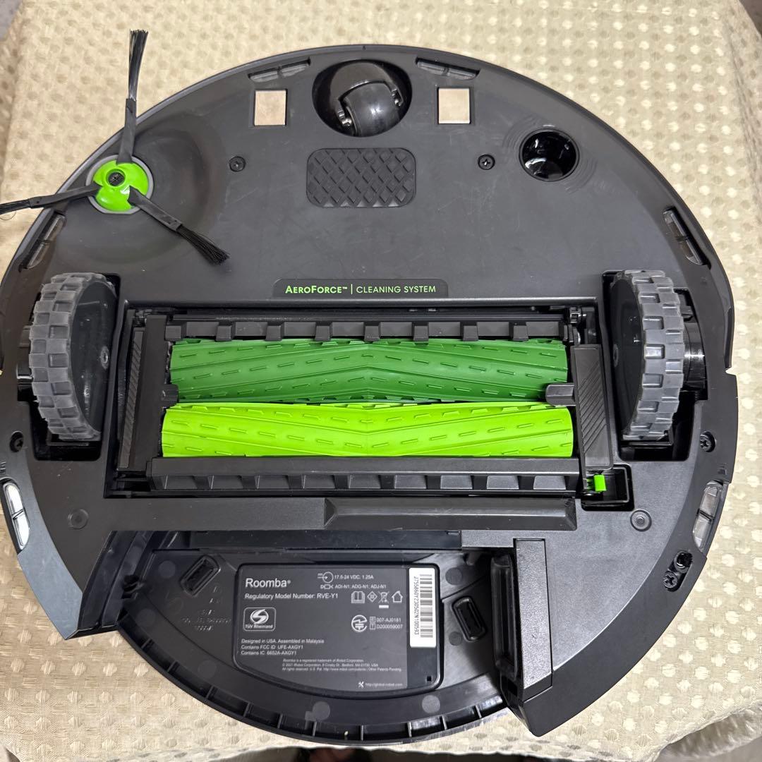 Roomba Combo j7+ 自動集塵、前方カメラ付き