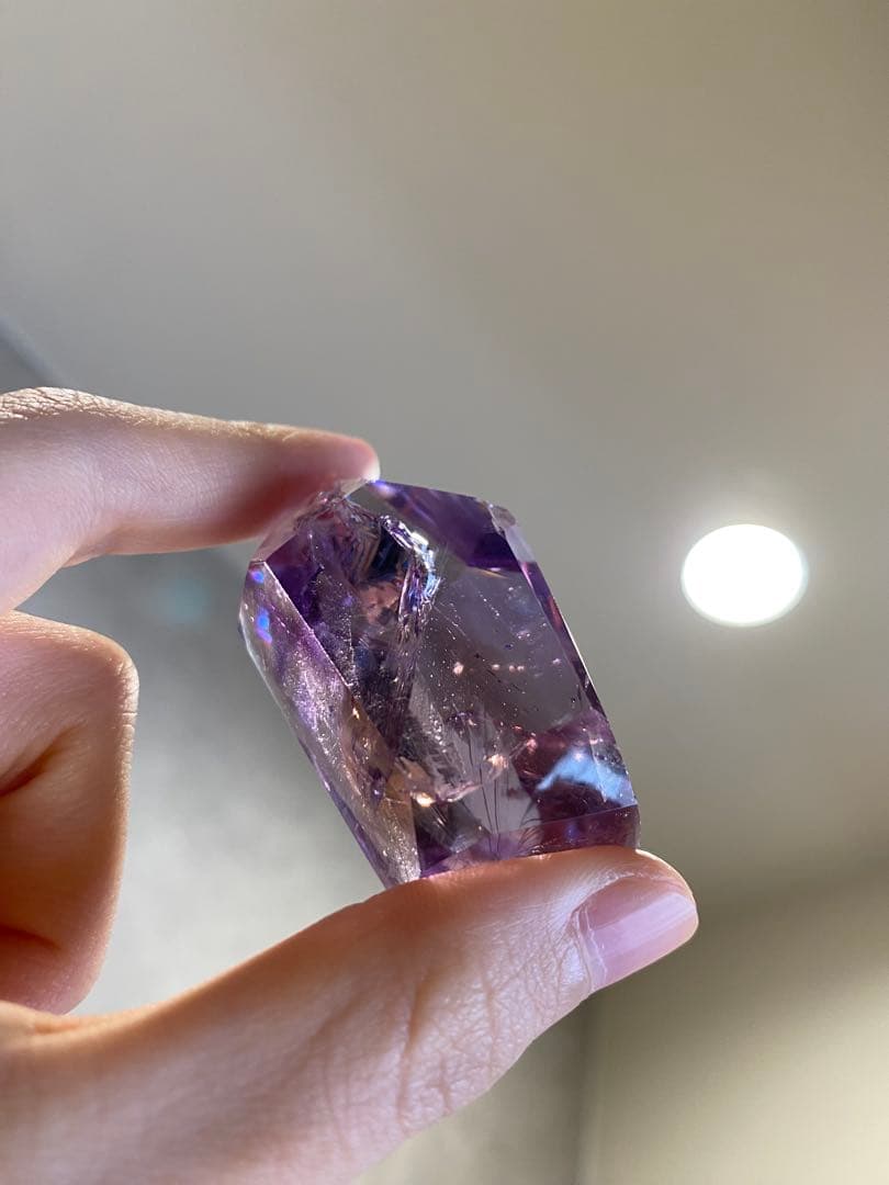 アメジスト　アメトリン　パワーストーン　置物 虹　高透明