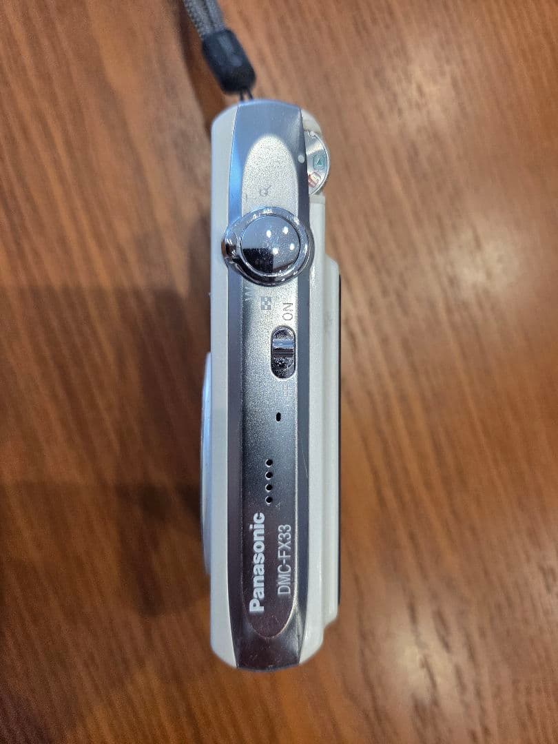 Panasonic LUMIX DMC-FX33 シルバー デジタルカメラ