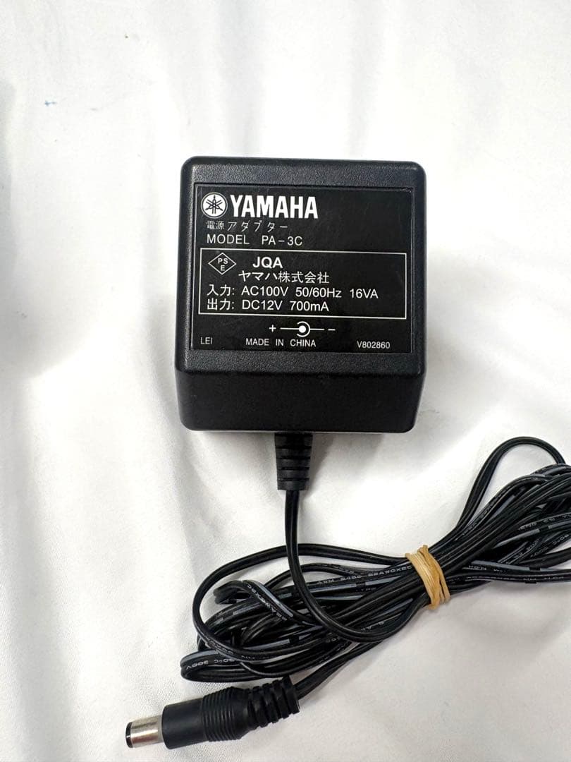 ヤマハ　電子キーボード　全鍵盤音確認済　DGX-200