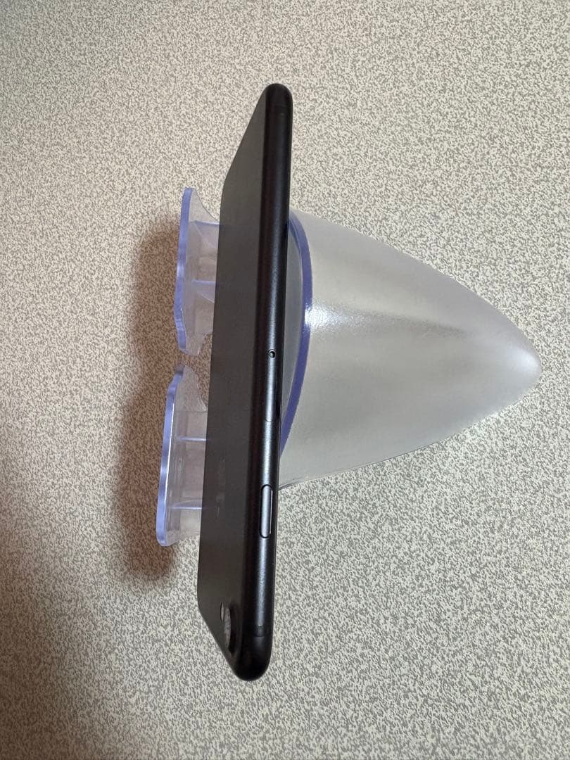 【美品】iPhone7 ブラック 32GB 86%