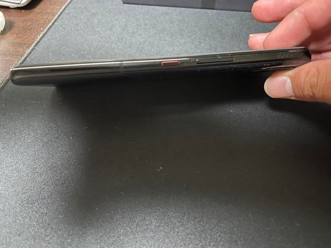 ROG Phone 7 16G/512GB　ブラック　国内正規品　シムフリー