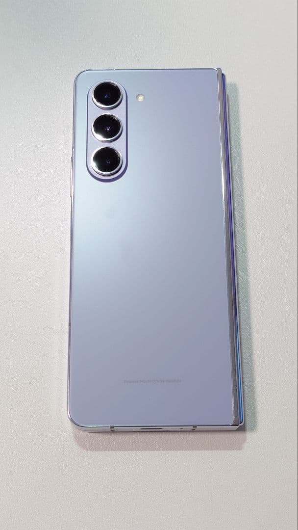 A*a様 Samsung Galaxy Z Fold5 本体 ケース付き