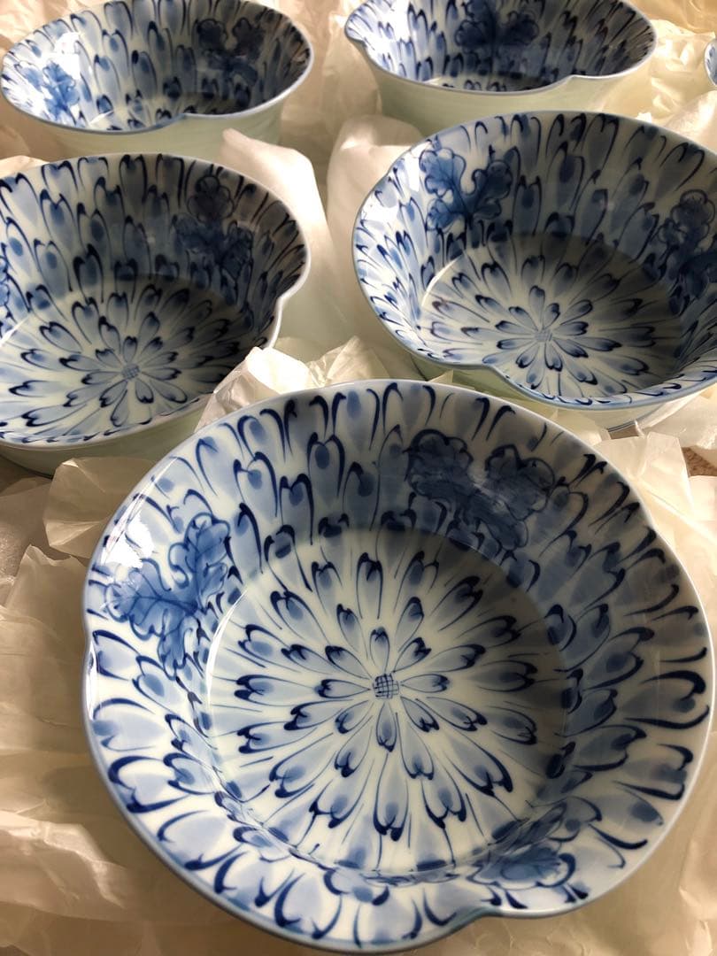 有田名窯 文山窯 染付 菊割紋 向附と千代口 ５セット 共箱入