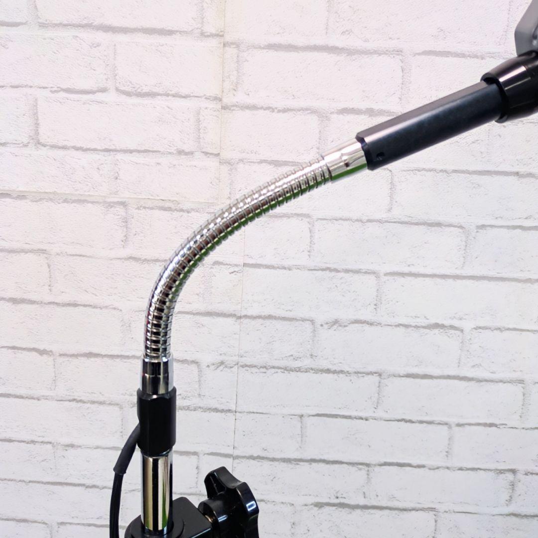 【極上の光】新井製作所 医療用LED処置灯 アミライト　影が消える　プロの作業灯