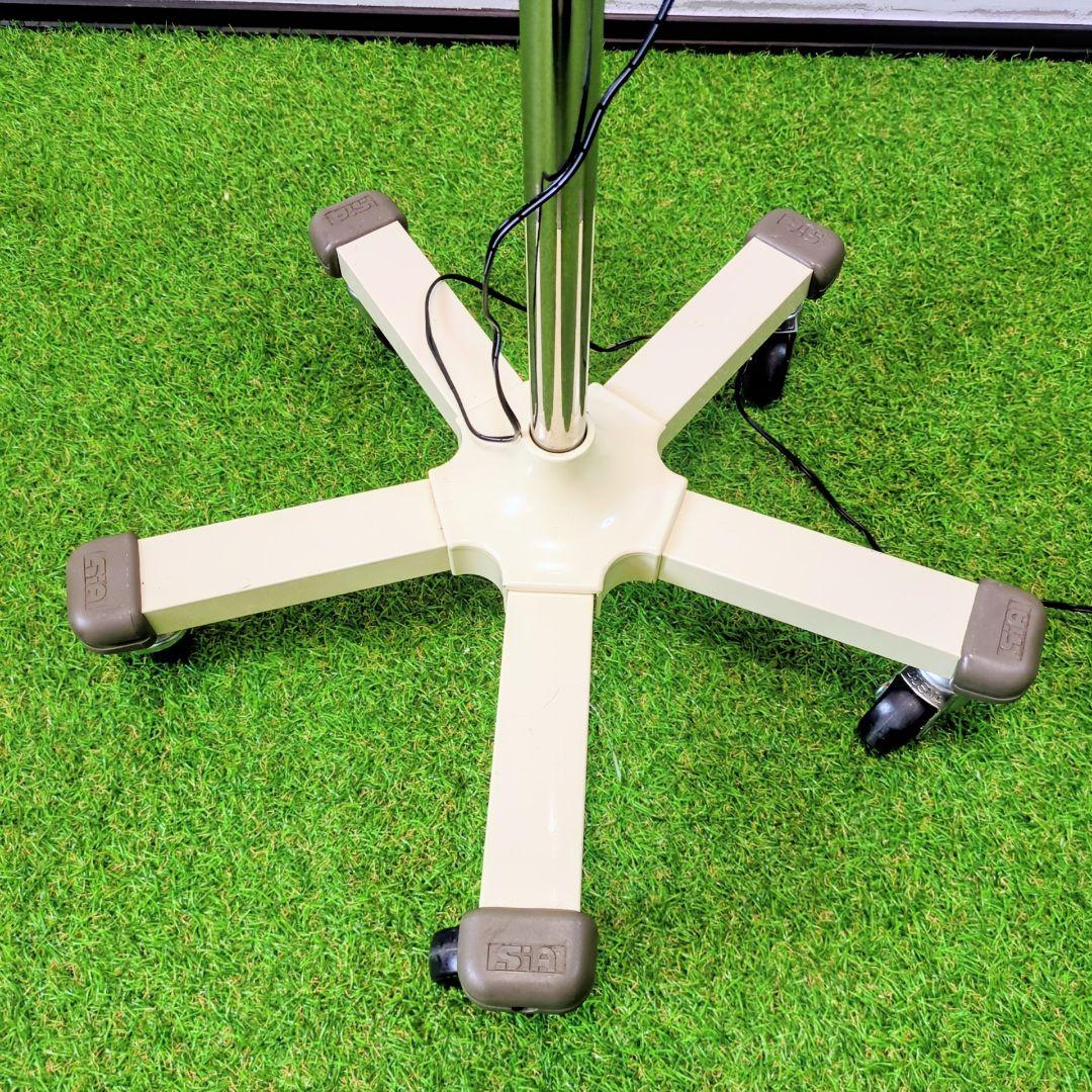 【極上の光】新井製作所 医療用LED処置灯 アミライト　影が消える　プロの作業灯