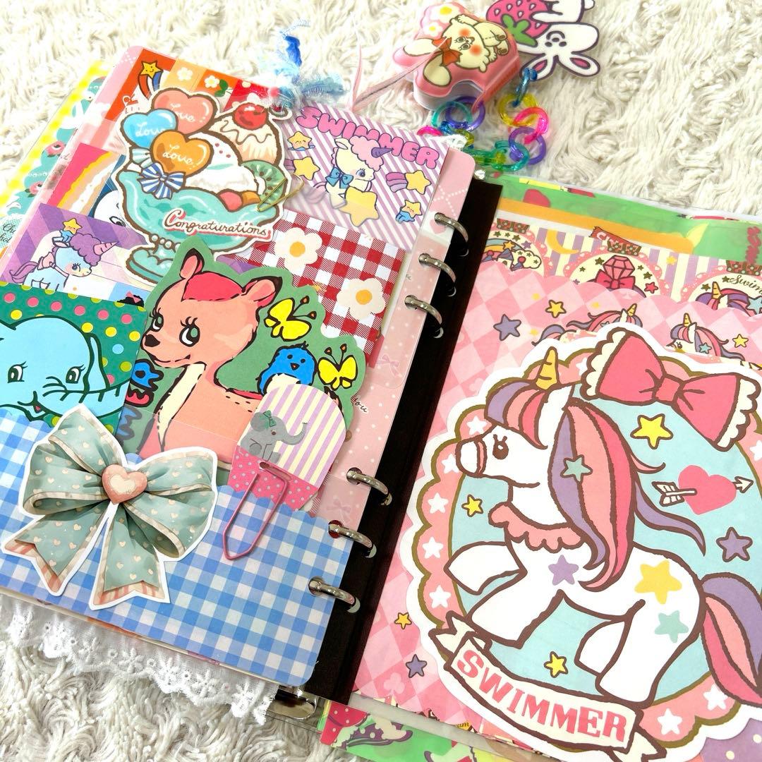 1044 おすそ分けファイル　A5クリアバインダー スイマー　雑貨セット