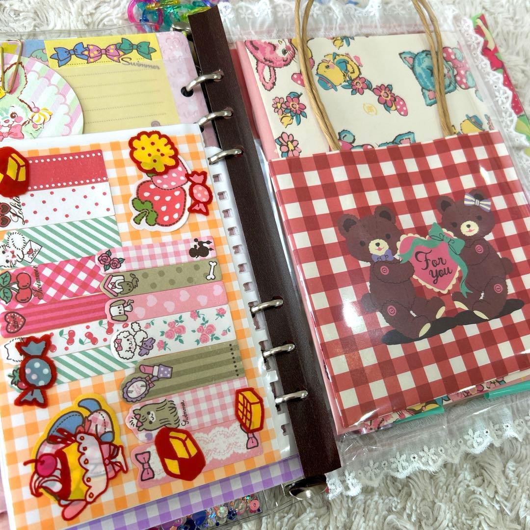 1044 おすそ分けファイル　A5クリアバインダー スイマー　雑貨セット