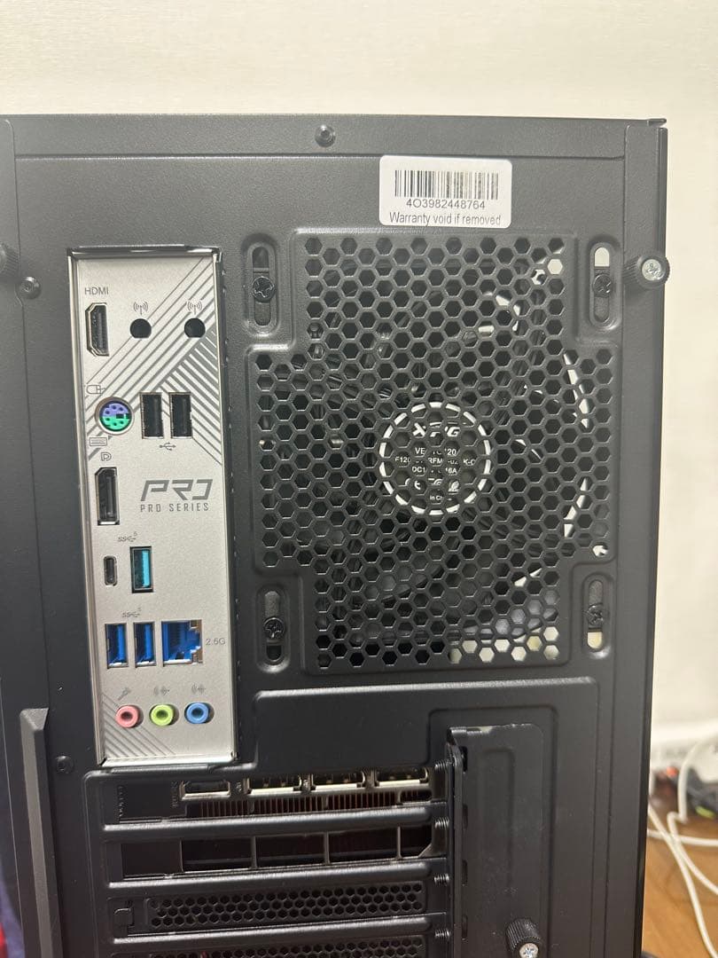 ゲーミングPC RTX4070 i7-14700F メモリ32GB SSD1TB