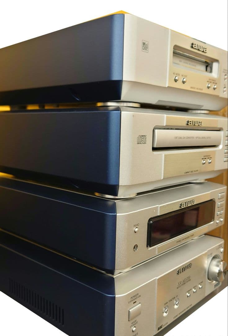 ●【リモコン付】aiwa　XR-MD700 CD/MDシステムコンポ