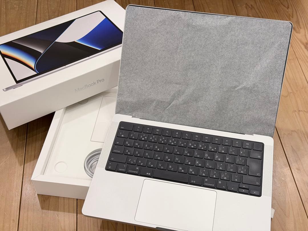【美品】MacBook Pro M1Proチップ 16GB/512GB
