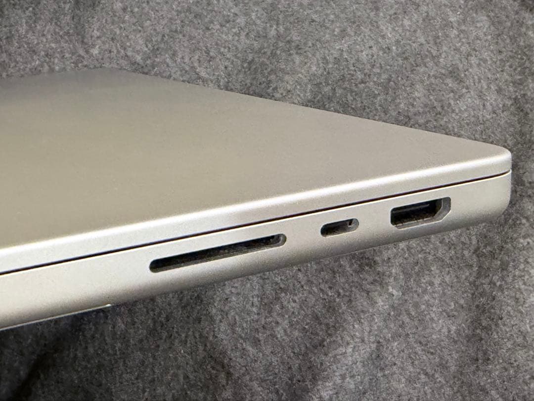【美品】MacBook Pro M1Proチップ 16GB/512GB