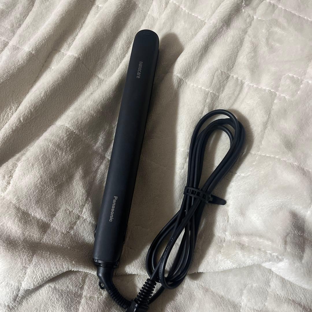 値下げ⭕️Panasonic ストレートアイロン ナノケア EH-HS0J