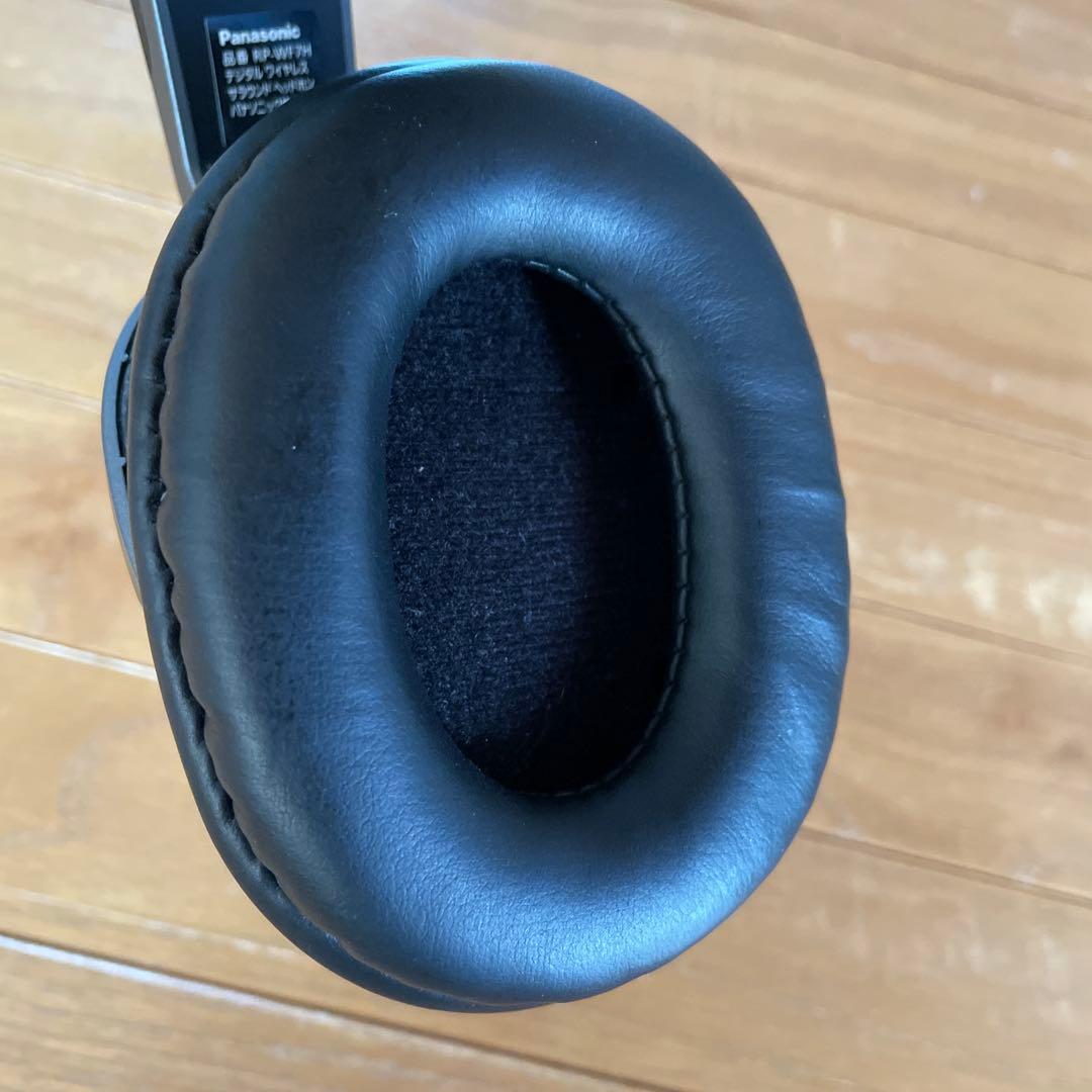 パナソニック　デジタルワイヤレスサラウンドヘッドホン　RP-WF7