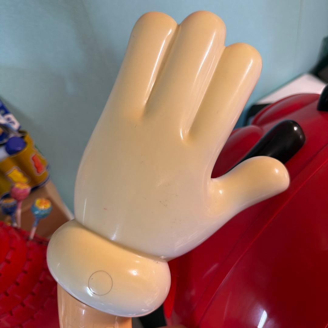 エムアンドエムズ　m&m's 販促ディスプレイ