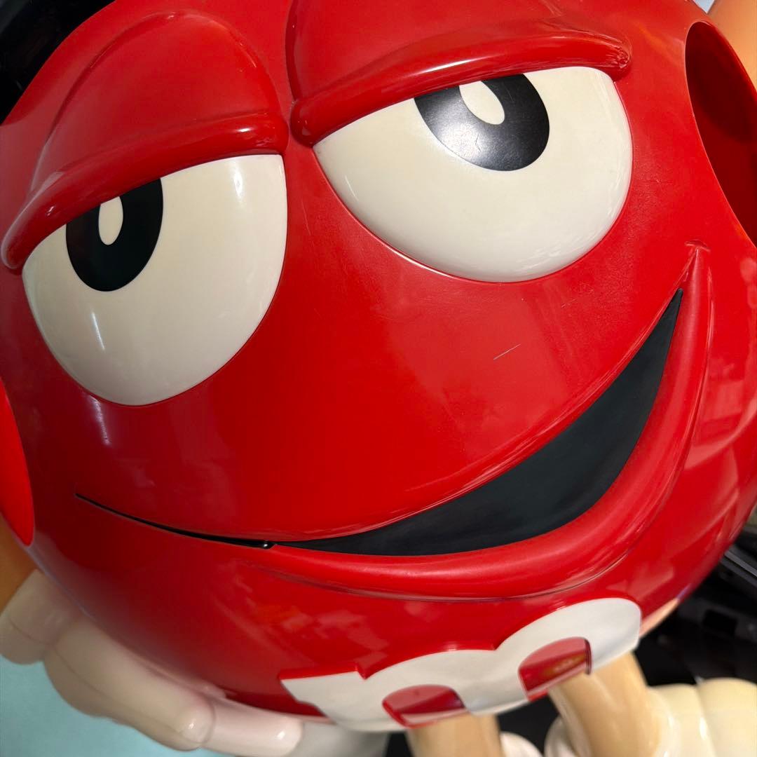 エムアンドエムズ　m&m's 販促ディスプレイ