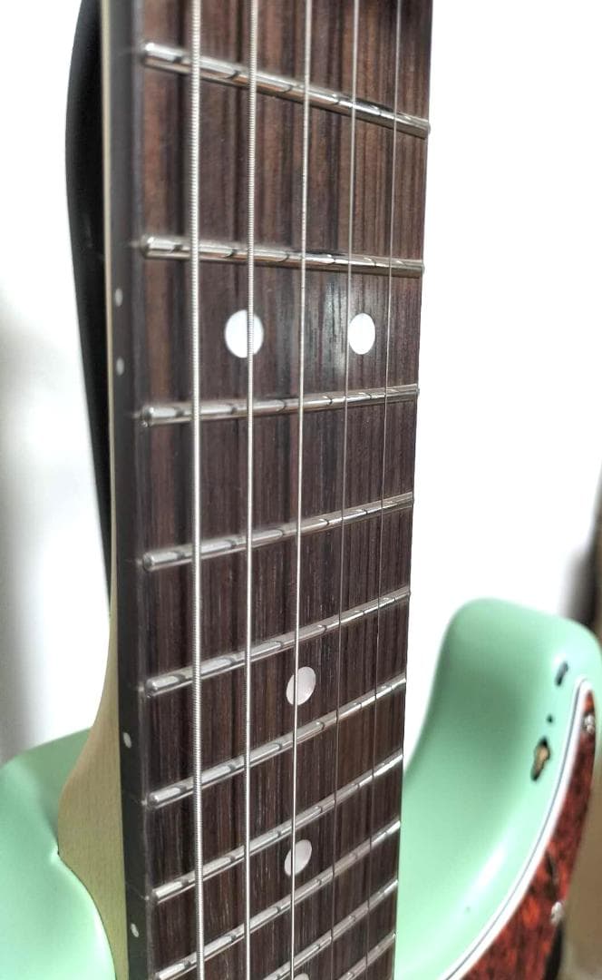 ストラトシンライン①　ハードレリックサーフグリーン　SSH　ステンレスフレット